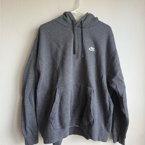Nike Men's Gray Hoodie